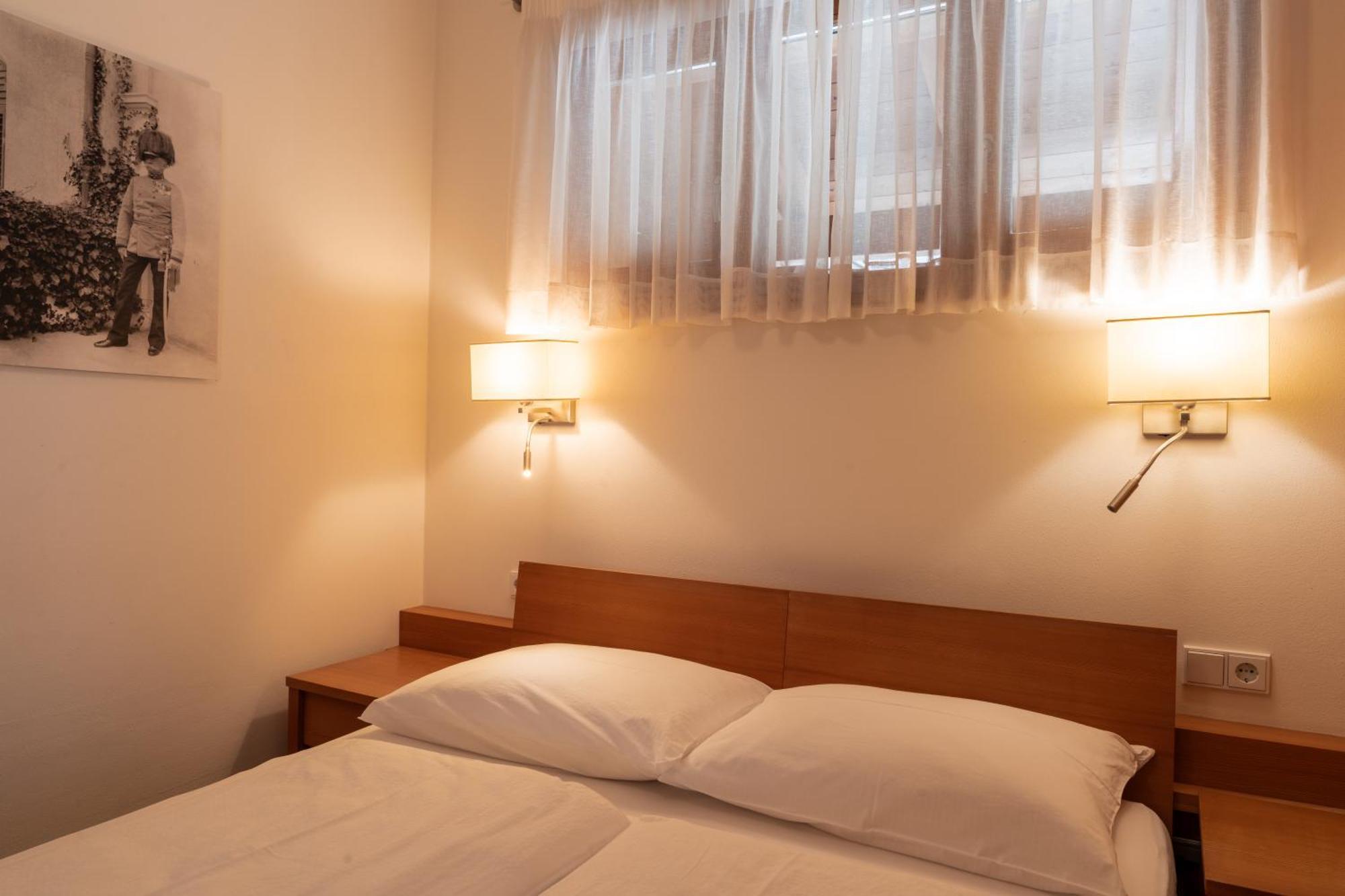 St. Ulrichhof Apartment Lana Luaran gambar