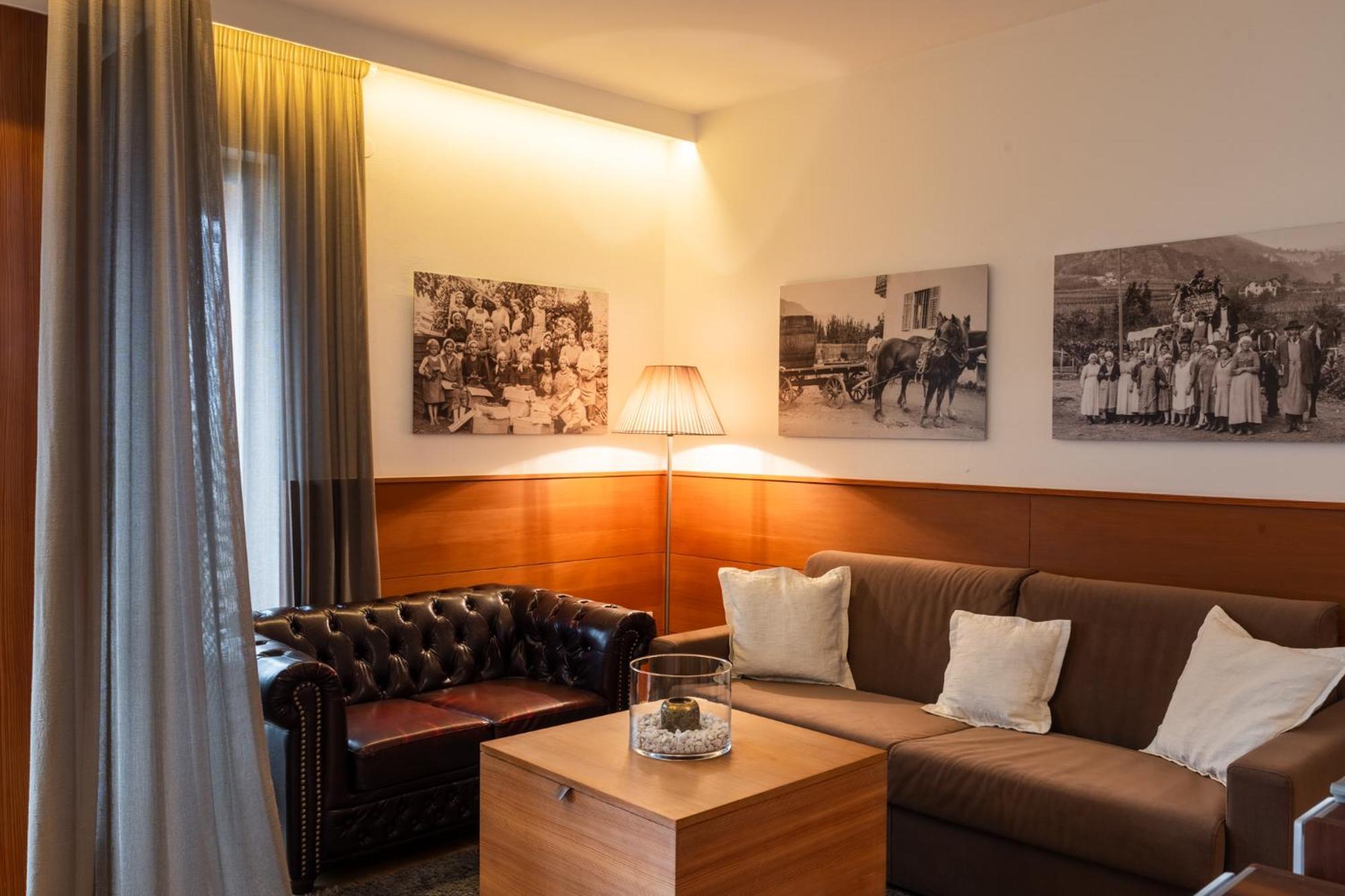 St. Ulrichhof Apartment Lana Luaran gambar